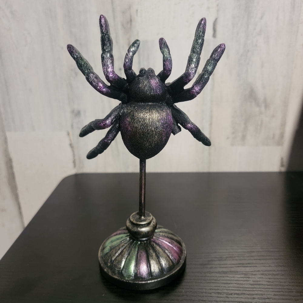 Decorative Iridescent 3D Spider Figurine